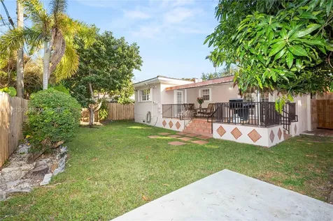 4487 SW 15th Terrace Miami FL 33134