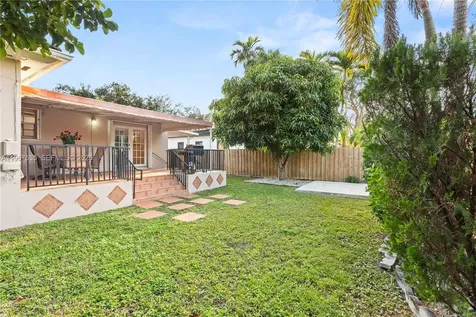 4487 SW 15th Terrace Miami FL 33134