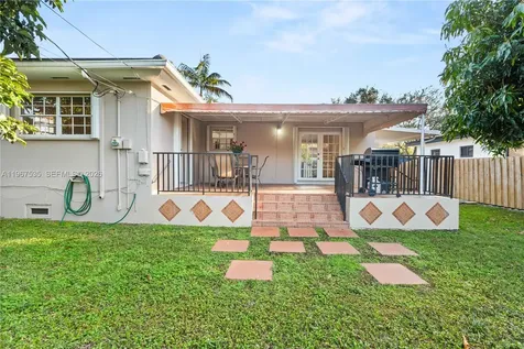 4487 SW 15th Terrace Miami FL 33134