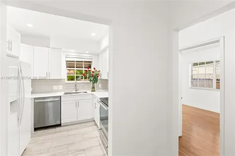 4487 SW 15th Terrace Miami FL 33134