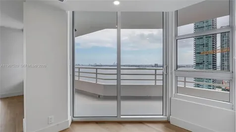 555 NE 34th Street Miami FL 33137