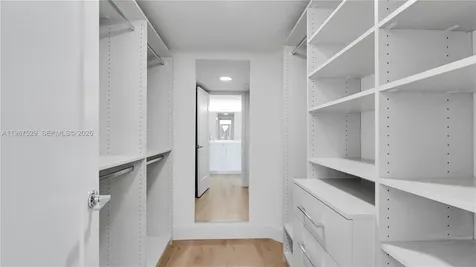 555 NE 34th Street Miami FL 33137