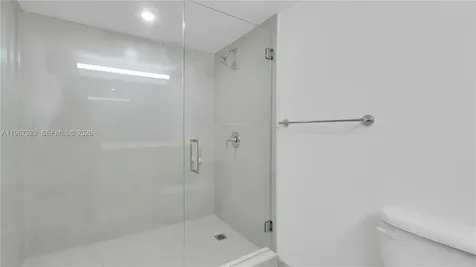 555 NE 34th Street Miami FL 33137