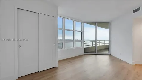 555 NE 34th Street Miami FL 33137