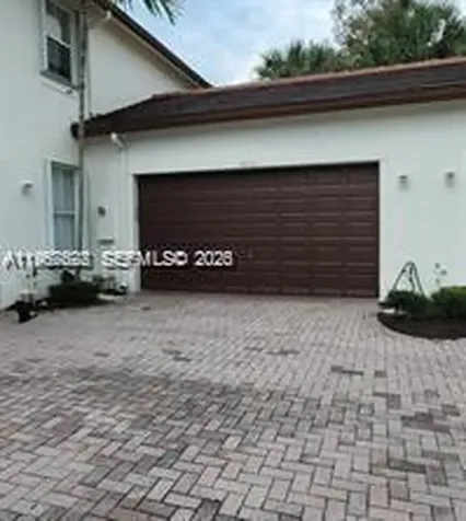 4656 Monarch Way Coconut Creek FL 33073