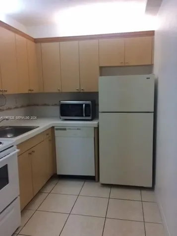 437 SW 7th Street Miami FL 33130