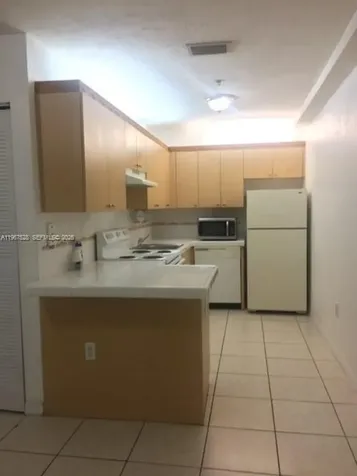437 SW 7th Street Miami FL 33130