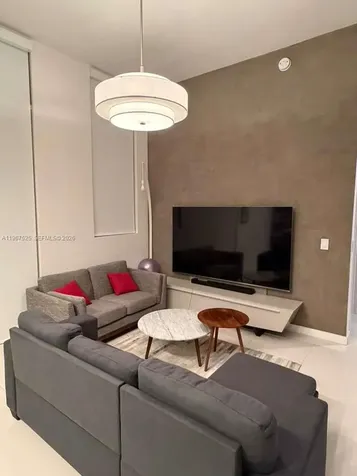 7875 NW 107th Avenue Doral FL 33178