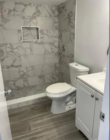 20400 NW 7 Miami FL 33169