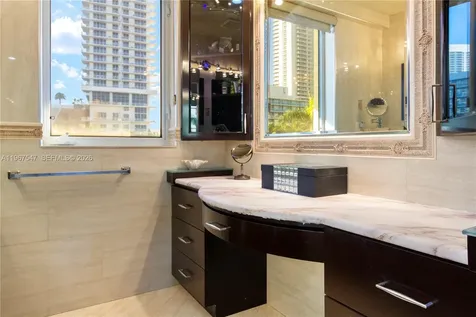 12 Seacrest Parkway Hollywood FL 33019