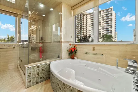 12 Seacrest Parkway Hollywood FL 33019