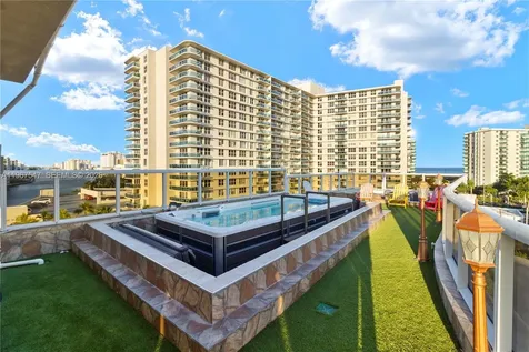12 Seacrest Parkway Hollywood FL 33019