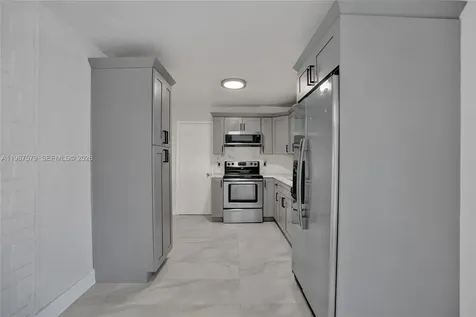 3221 SW 67th Way Miramar FL 33023