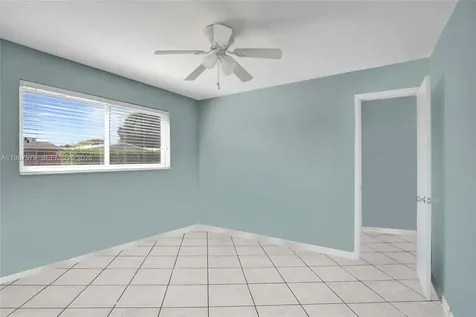 3221 SW 67th Way Miramar FL 33023