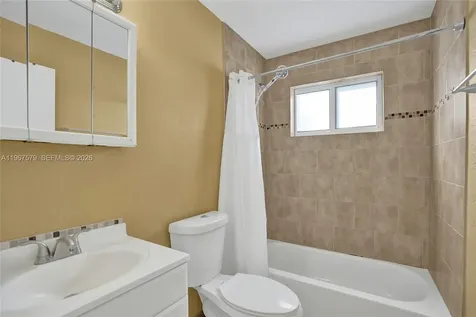 3221 SW 67th Way Miramar FL 33023