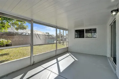 3221 SW 67th Way Miramar FL 33023