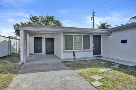 3221 SW 67th Way Miramar FL 33023