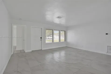 3221 SW 67th Way Miramar FL 33023