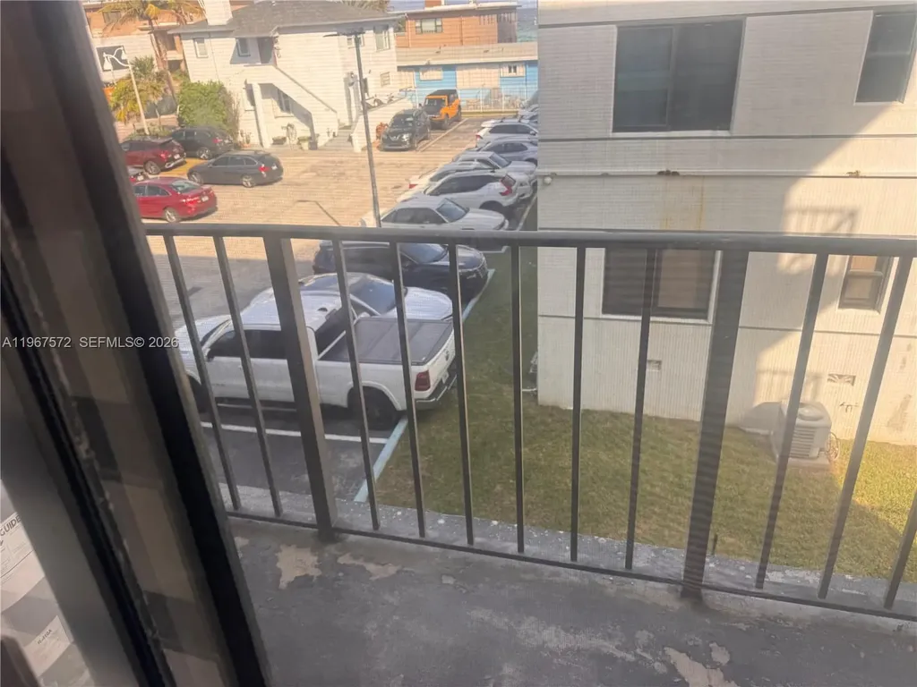 3215 N Ocean Drive Hollywood FL 33019