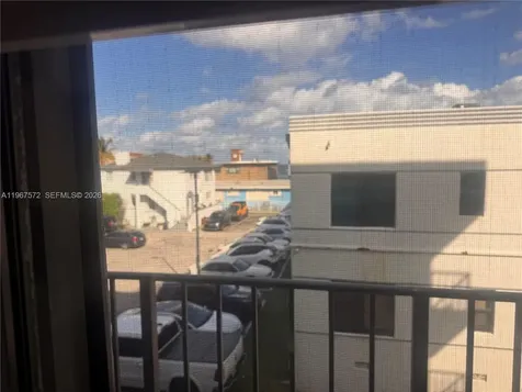 3215 N Ocean Drive Hollywood FL 33019