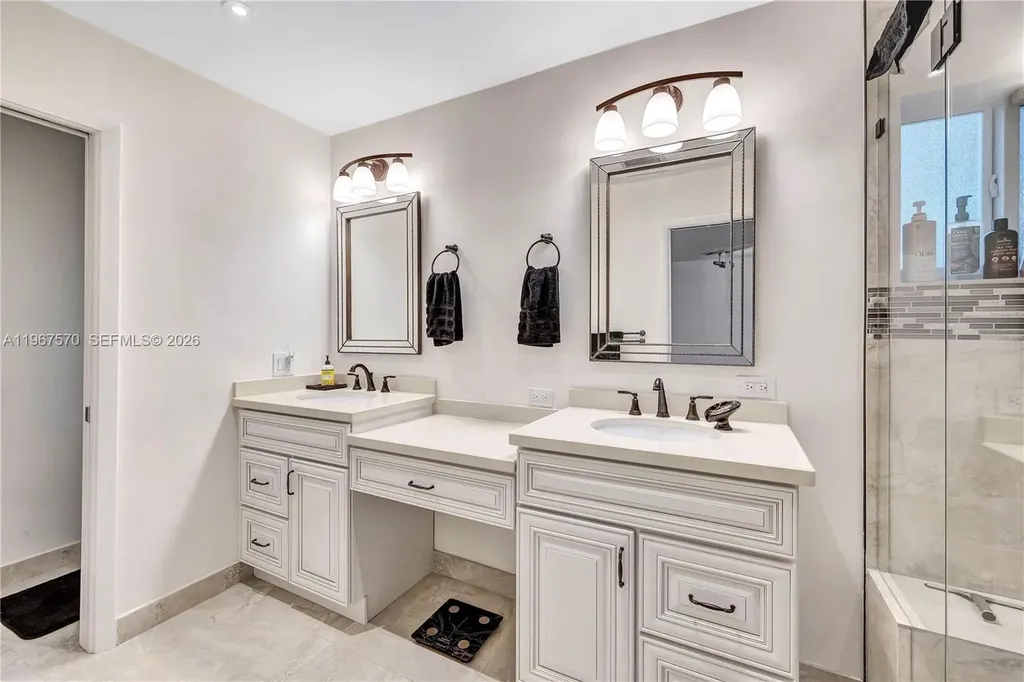 3211 Calle Largo Drive Hollywood FL 33021