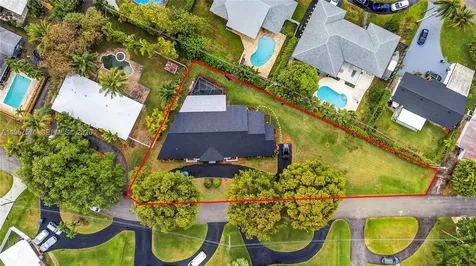 3211 Calle Largo Drive Hollywood FL 33021