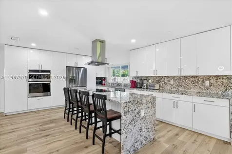 3211 Calle Largo Drive Hollywood FL 33021