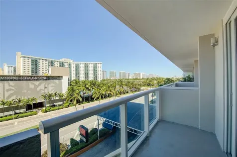 19201 Collins Avenue Sunny Isles Beach FL 33160