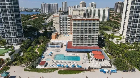 19201 Collins Avenue Sunny Isles Beach FL 33160