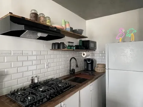 710 Washington Avenue Miami Beach FL 33139
