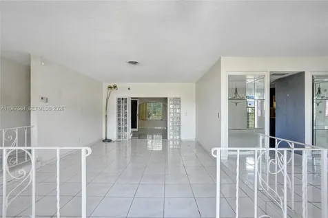 4966 NW 39th Street Lauderdale Lakes FL 33319