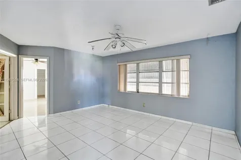 4966 NW 39th Street Lauderdale Lakes FL 33319