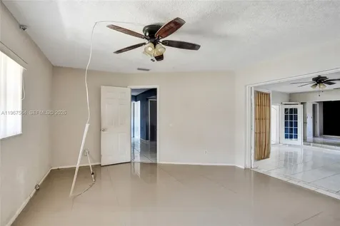 4966 NW 39th Street Lauderdale Lakes FL 33319