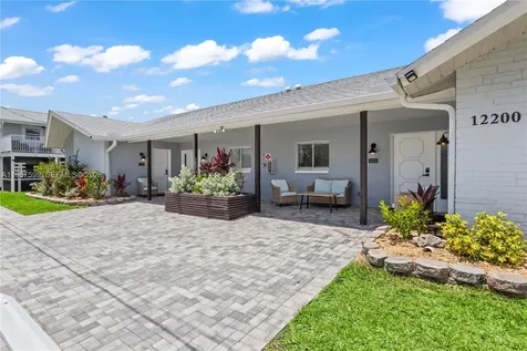 12200/12210 Shoreview Drive Matlacha FL 33993
