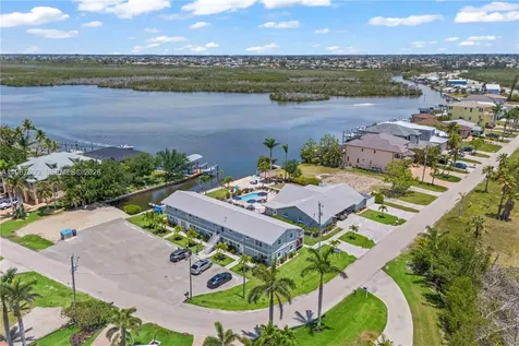 12200/12210 Shoreview Drive Matlacha FL 33993