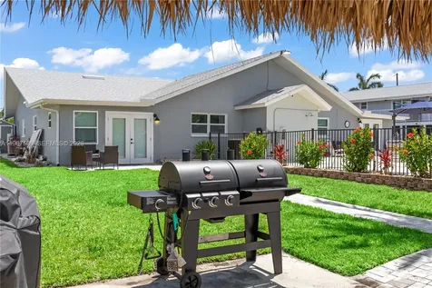 12200/12210 Shoreview Drive Matlacha FL 33993