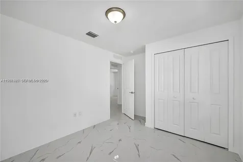 673 NW 14 Florida City FL 33034