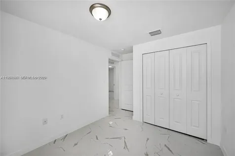 673 NW 14 Florida City FL 33034