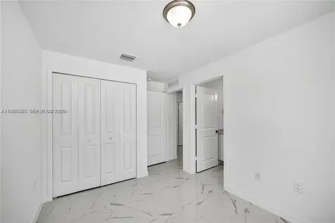 673 NW 14 Florida City FL 33034