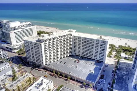 2899 Collins Avenue Miami Beach FL 33140