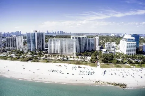 2899 Collins Avenue Miami Beach FL 33140