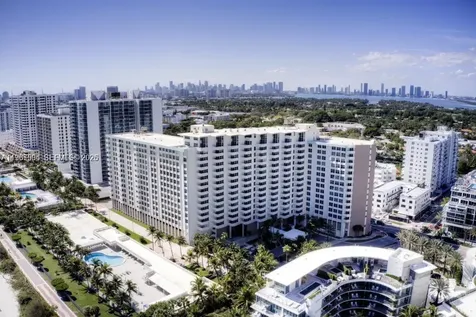 2899 Collins Avenue Miami Beach FL 33140
