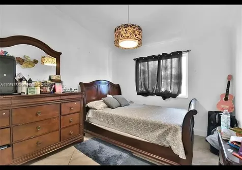 985 NE 33rd Terrace Homestead FL 33033