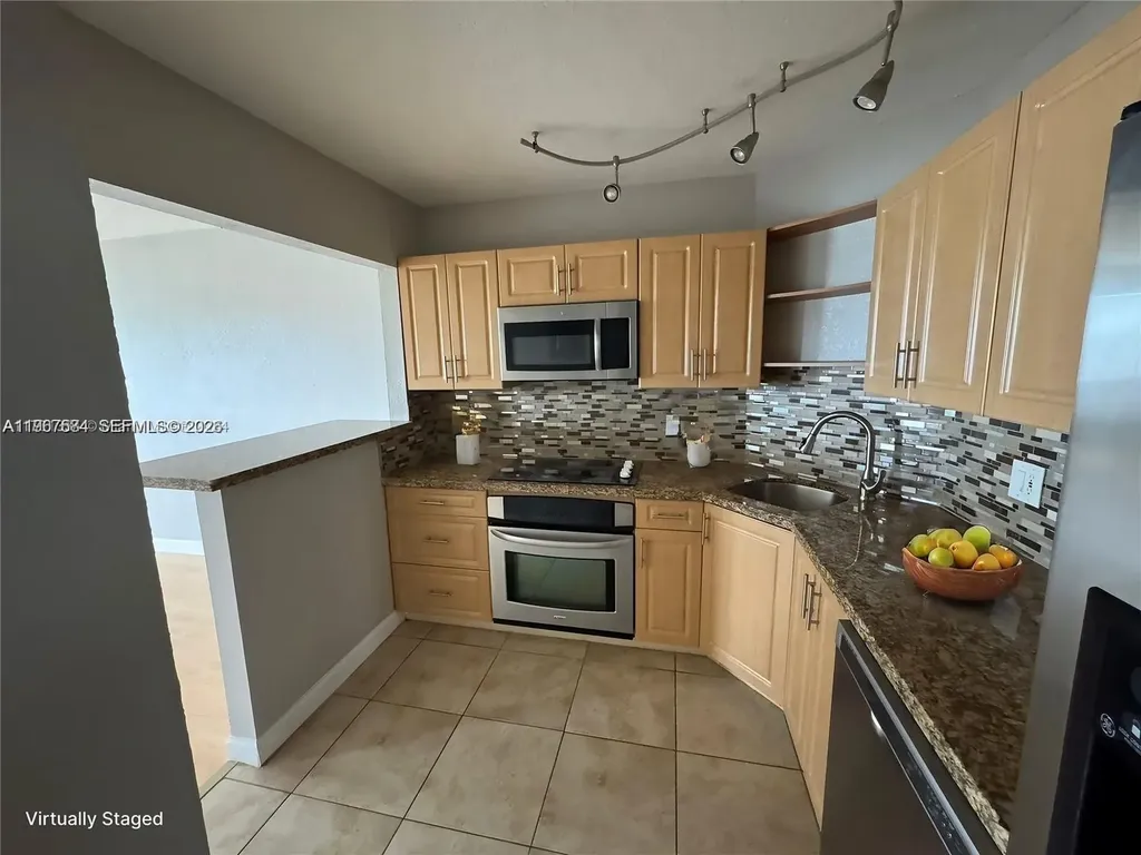 3301 Spanish Moss Terrace Lauderhill FL 33319