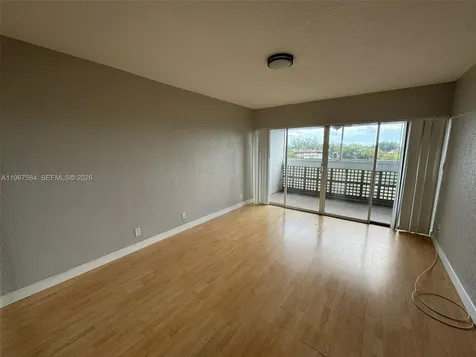 3301 Spanish Moss Terrace Lauderhill FL 33319