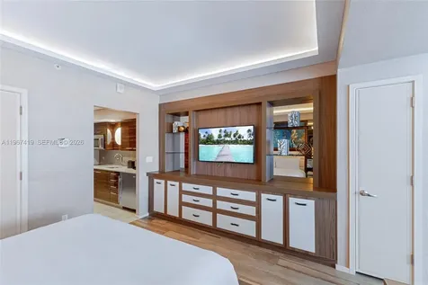 551 N Fort Lauderdale Beach Boulevard Fort Lauderdale FL 33304