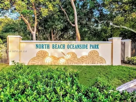 7207 Bay Drive Miami Beach FL 33141