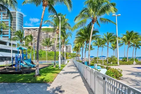 2101 Brickell Avenue Miami FL 33129