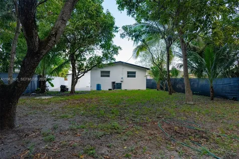 2600 NW 108th Street Miami FL 33167