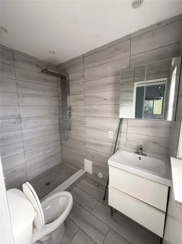 648 NE 80th Street Miami FL 33138